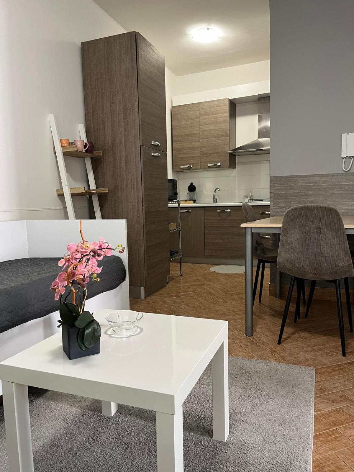 Lamezia Park Apartments Lamezia Terme Bagian luar foto